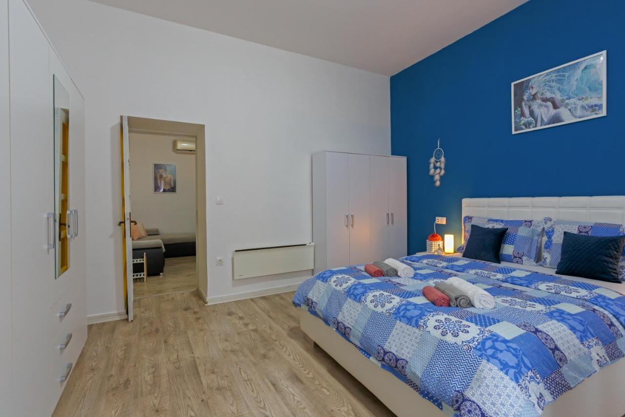 Apartment Rich Pula